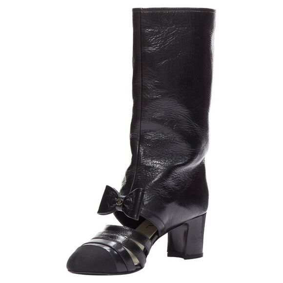 Chanel silver CC bow leather cut out boots - Picture 4 of 6